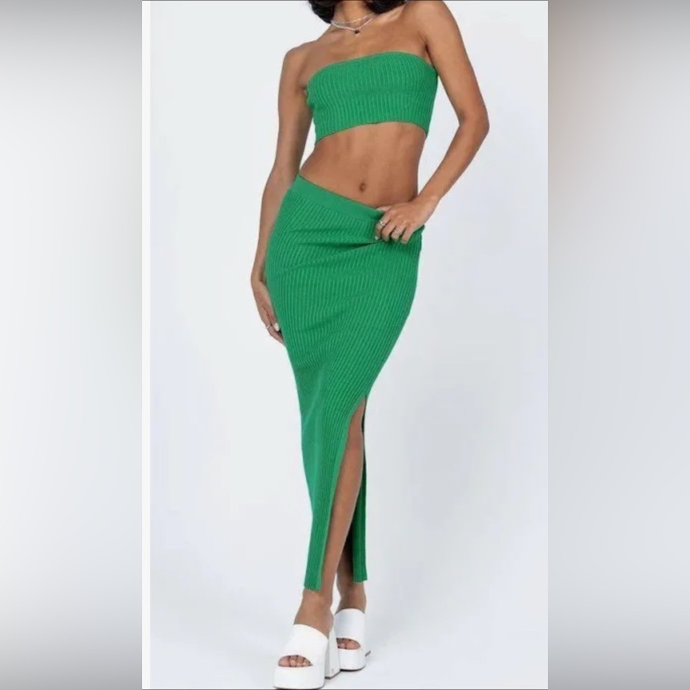 Green Ribbed Maxi Skirt set